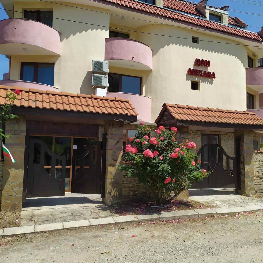 Къща За Гости Валена Град Черноморец Černomorec Exterior foto