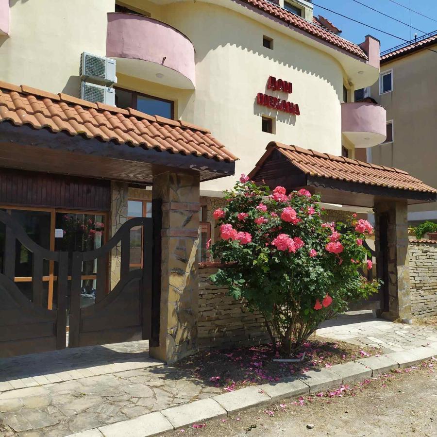 Къща За Гости Валена Град Черноморец Černomorec Exterior foto